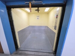 Warehouse beside Bedok MRT and Bedok Mall (D16), Warehouse #568216251